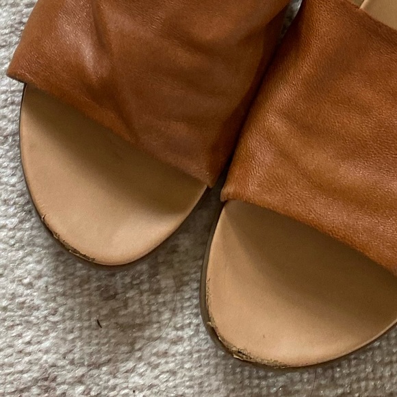 Steve Madden Brown Sandals - Picture 4 of 4